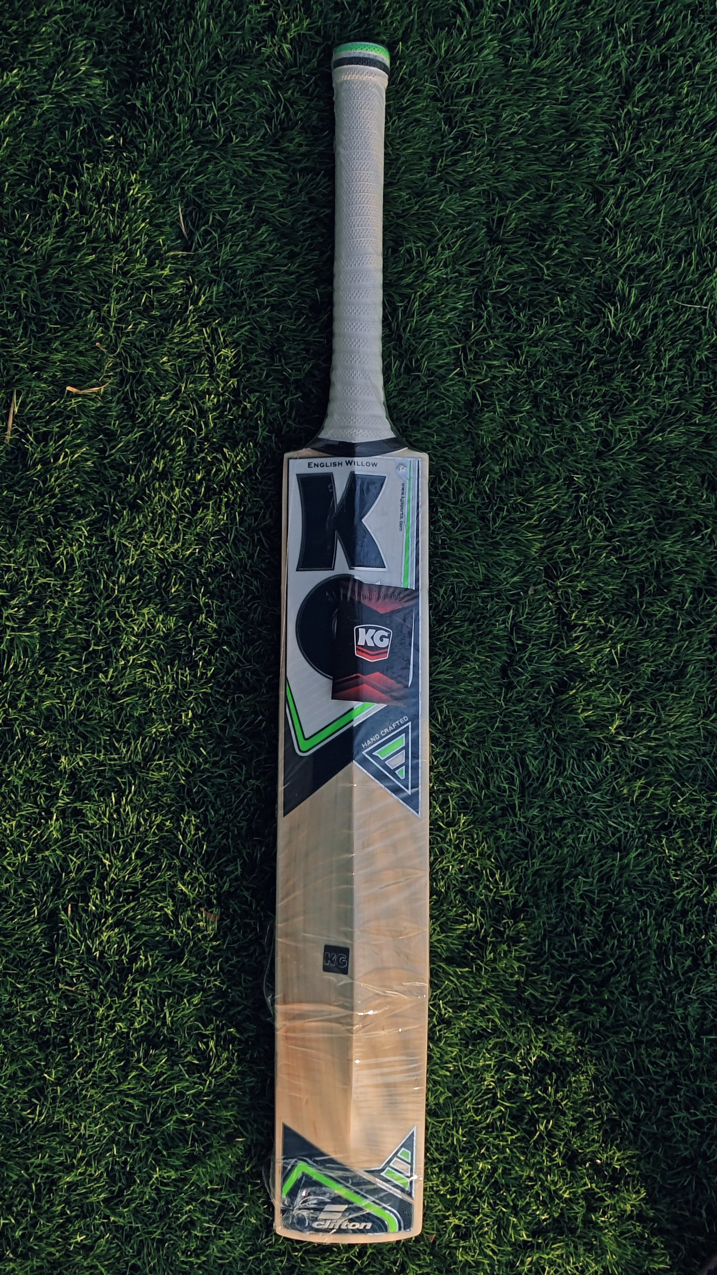 KG Cricket Bat HITTER