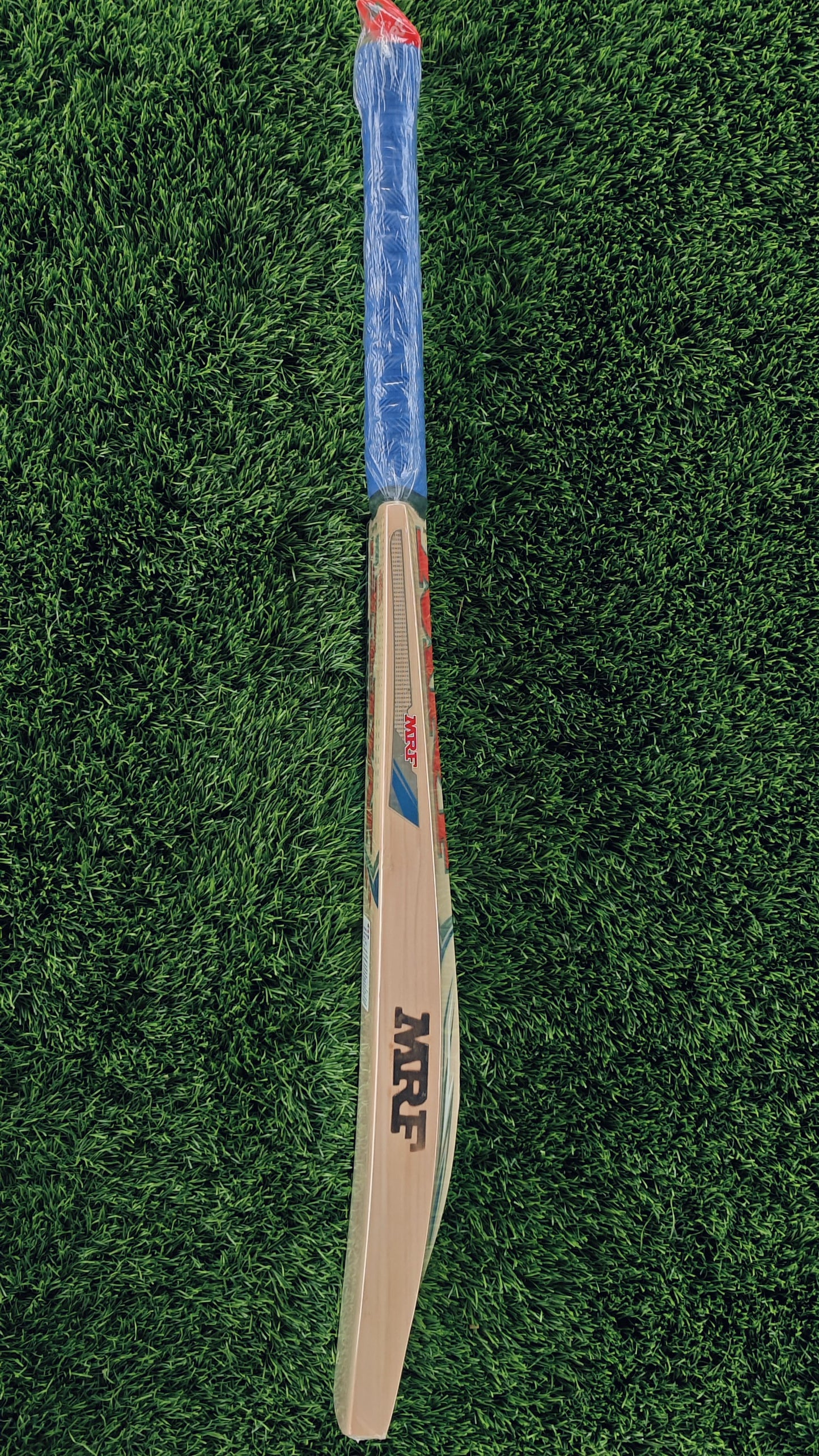 MRF Cricket Bat LEGEND VK18