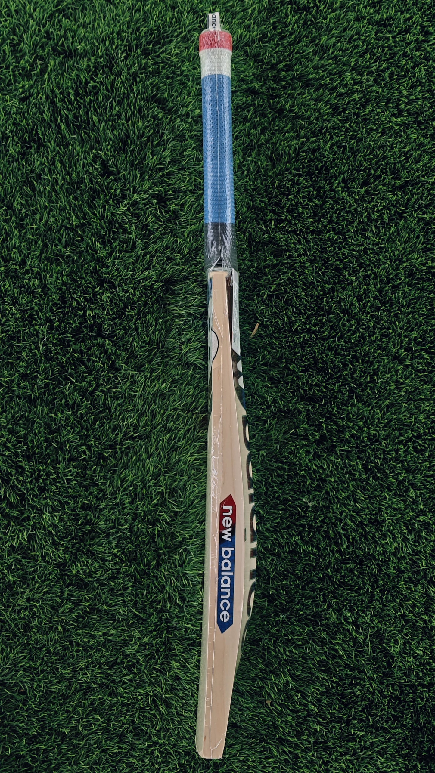 NB Cricket Bat TC 590