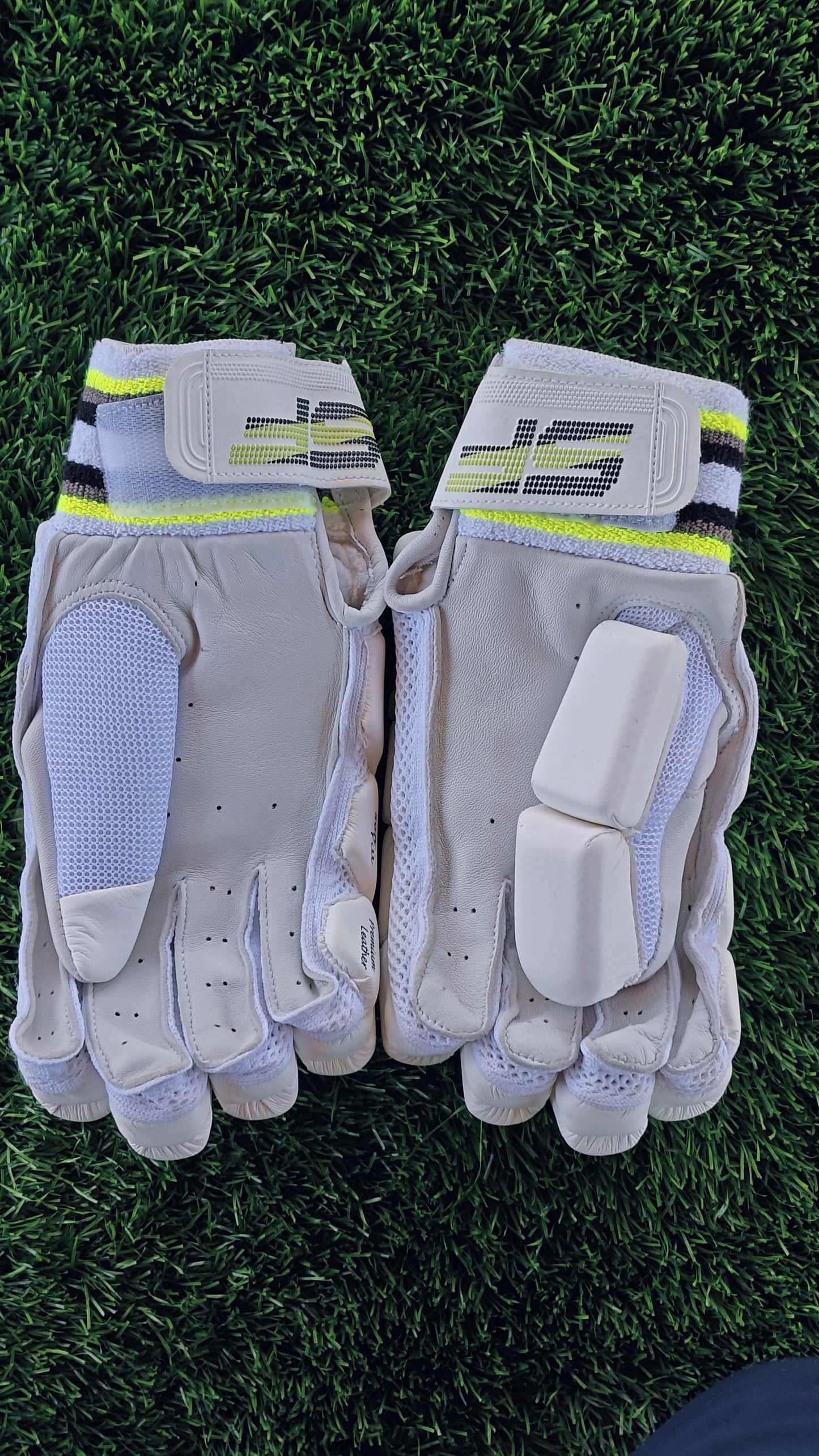 SF Batting Gloves PROLITE (RH)