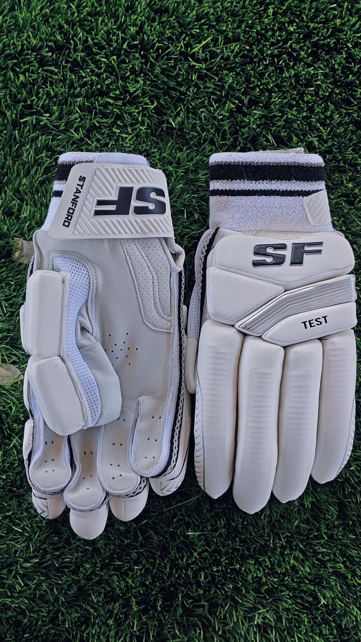 SF Batting Gloves TEST (RH)