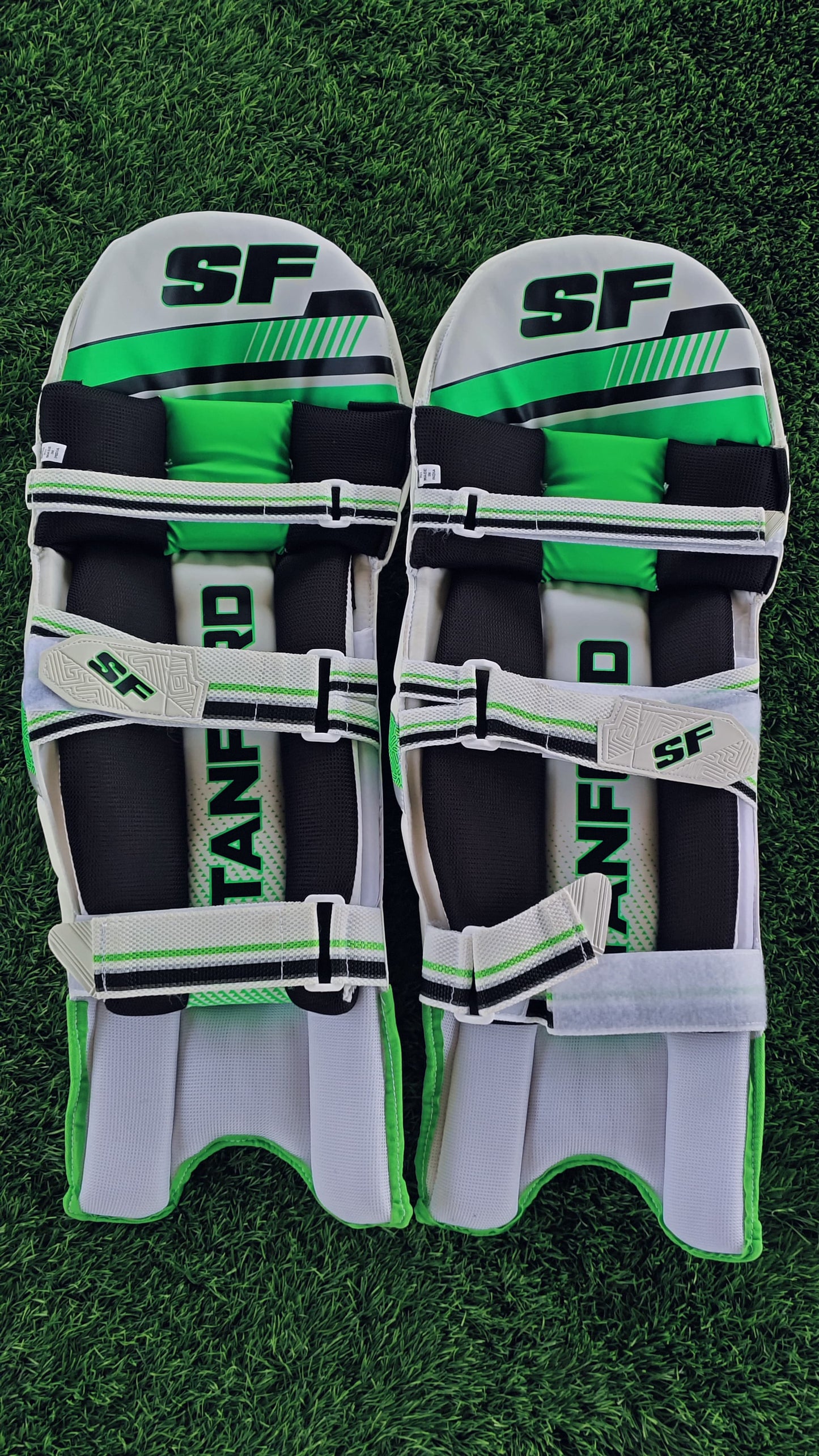 SF Batting Legguards NEXZEN (RH)