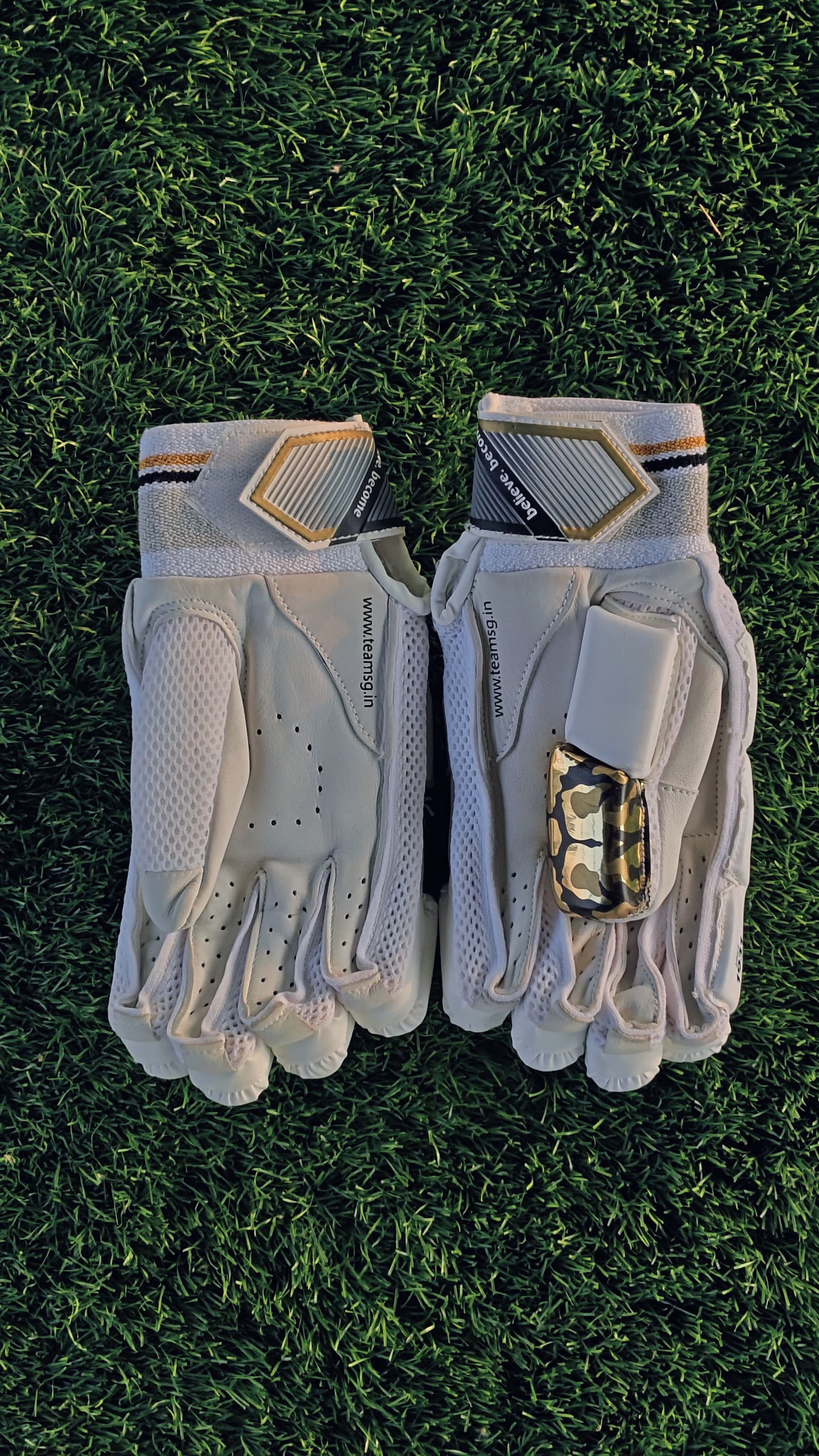 SG Batting Gloves HP LITE (LH)