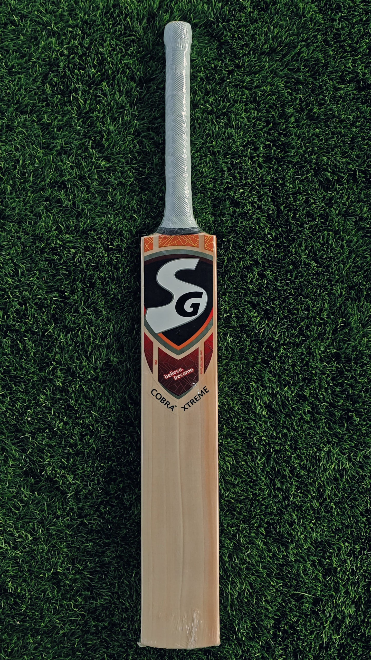 SG Cricket Bat COBRA XTREME