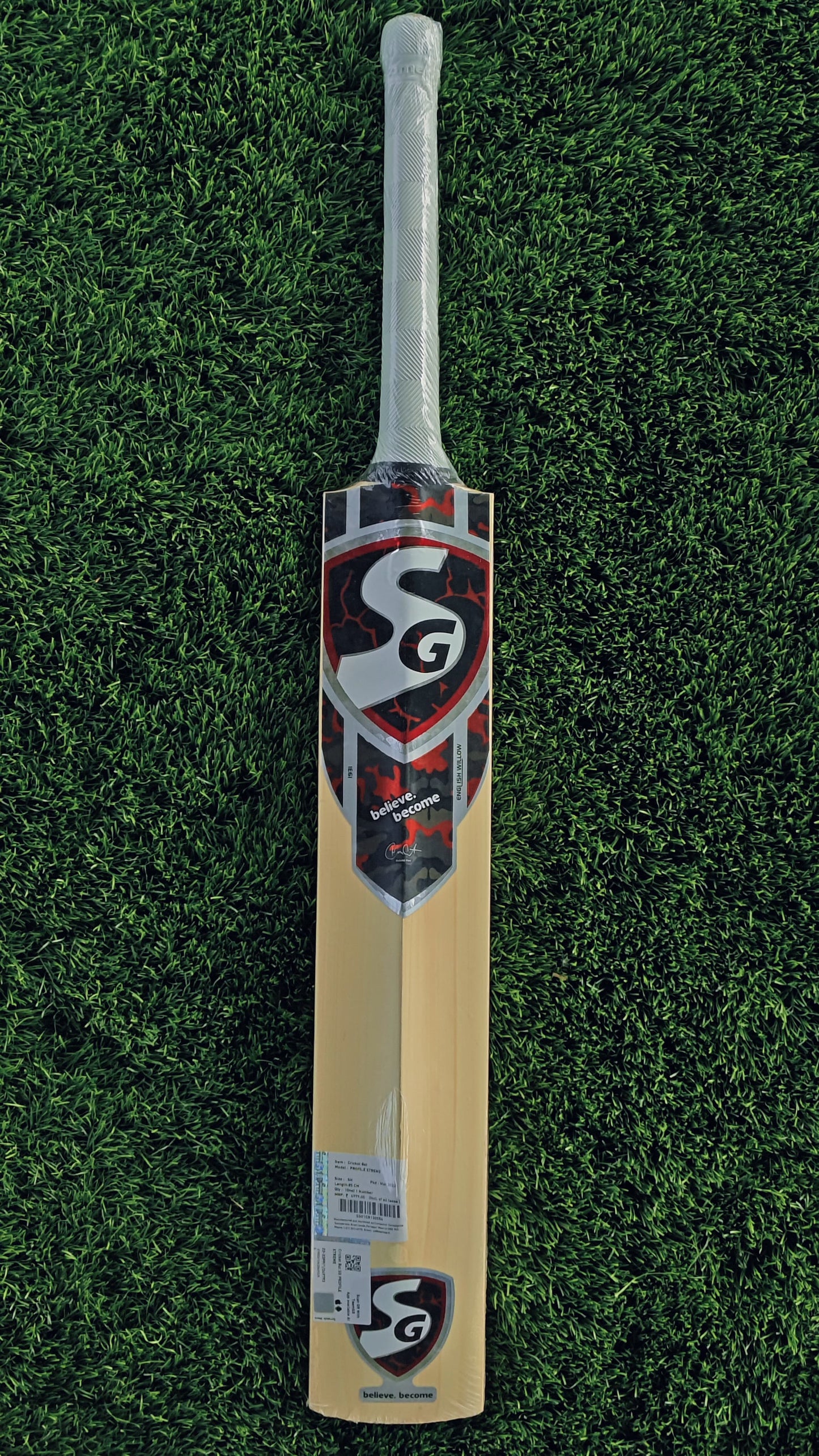SG Cricket Bat PROFILE XTREME