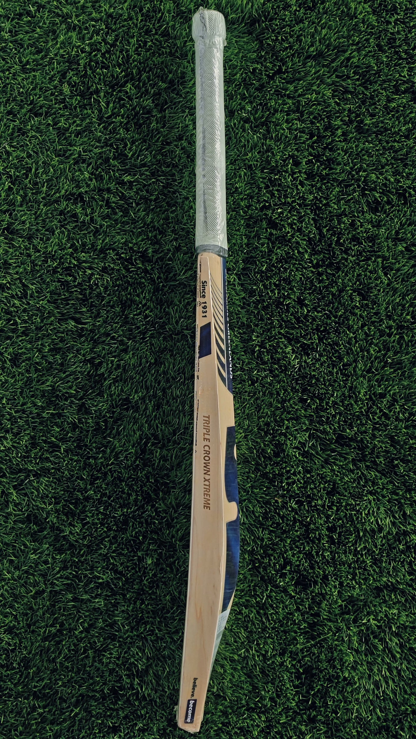 SG Cricket Bat TRIPLE CROWN XTREME