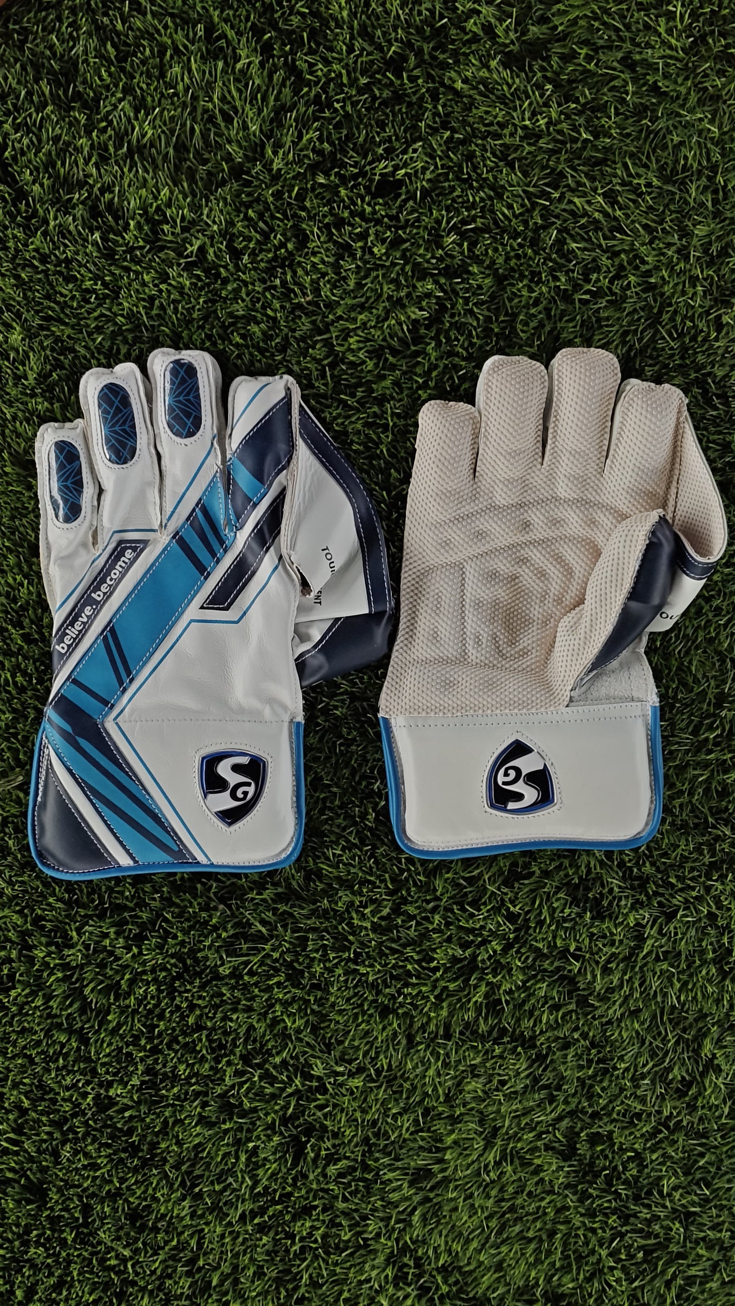 SG Wicket Keeping Gloves TOURNAMENT