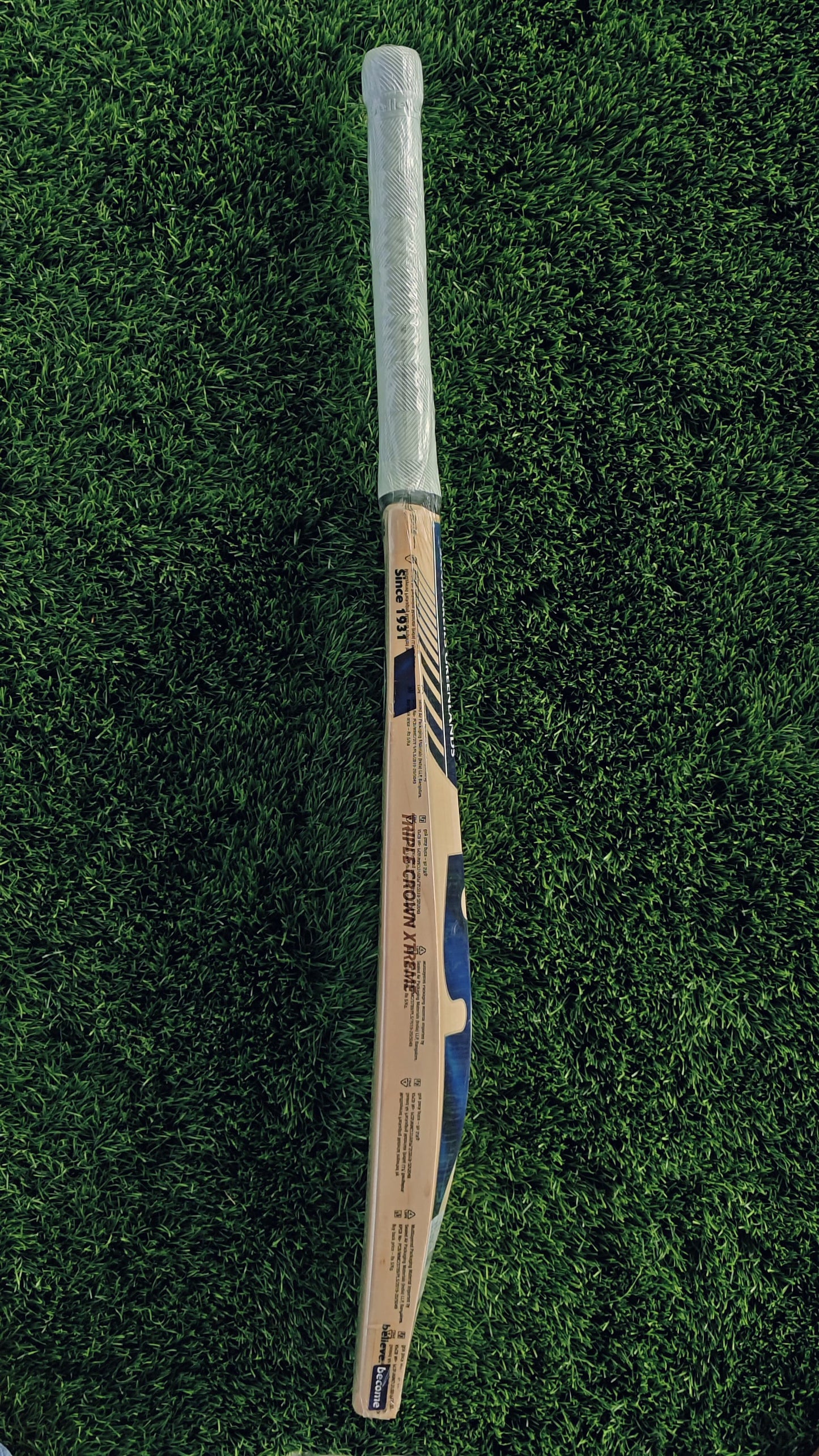 SG Cricket Bat TRIPLE CROWN XTREME