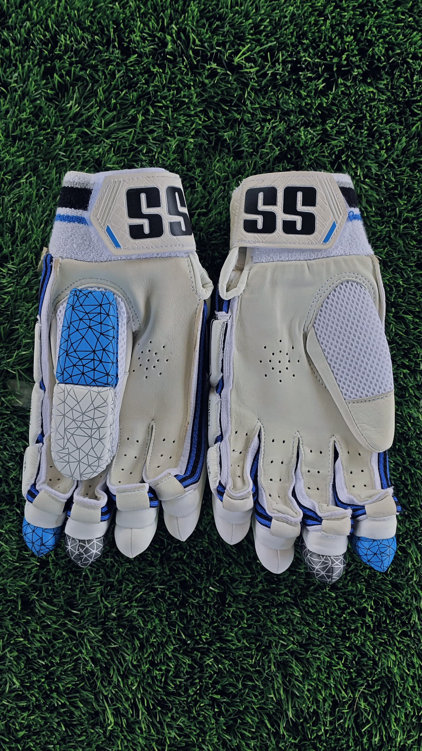 SS Batting Gloves RANJIMAX (RH)