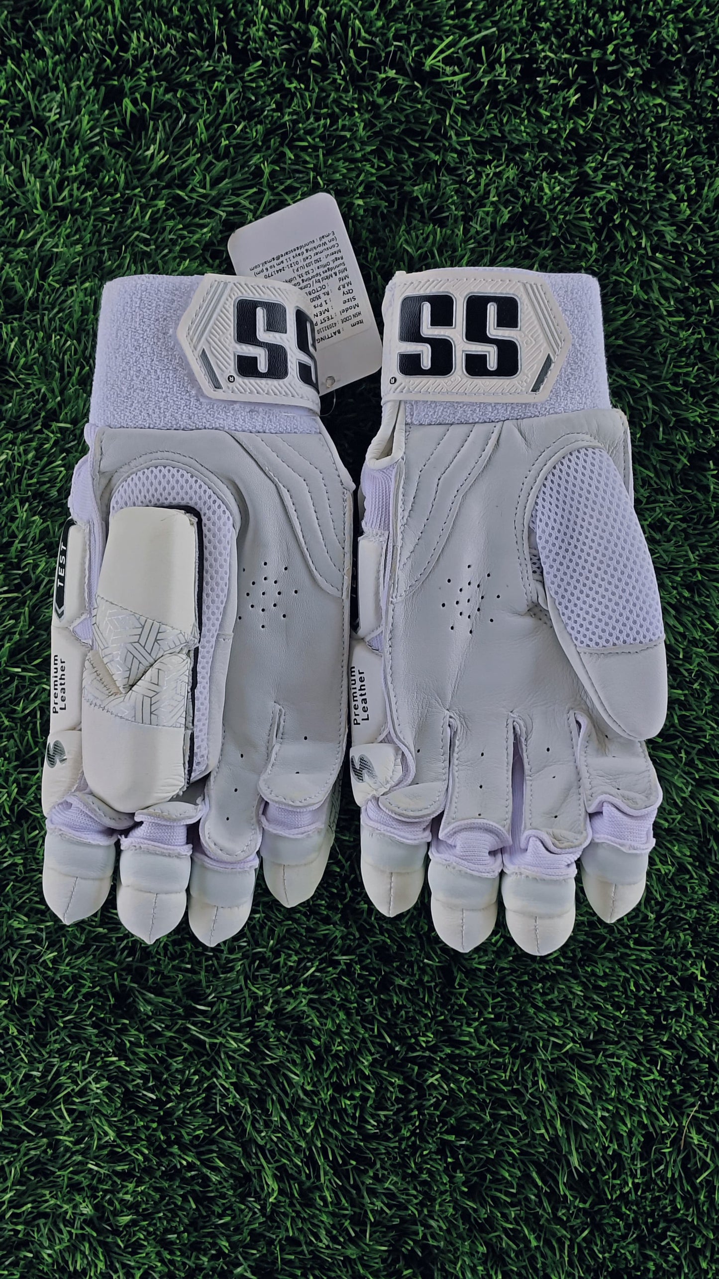 SS Batting Gloves TEST PLAYERS (RH)