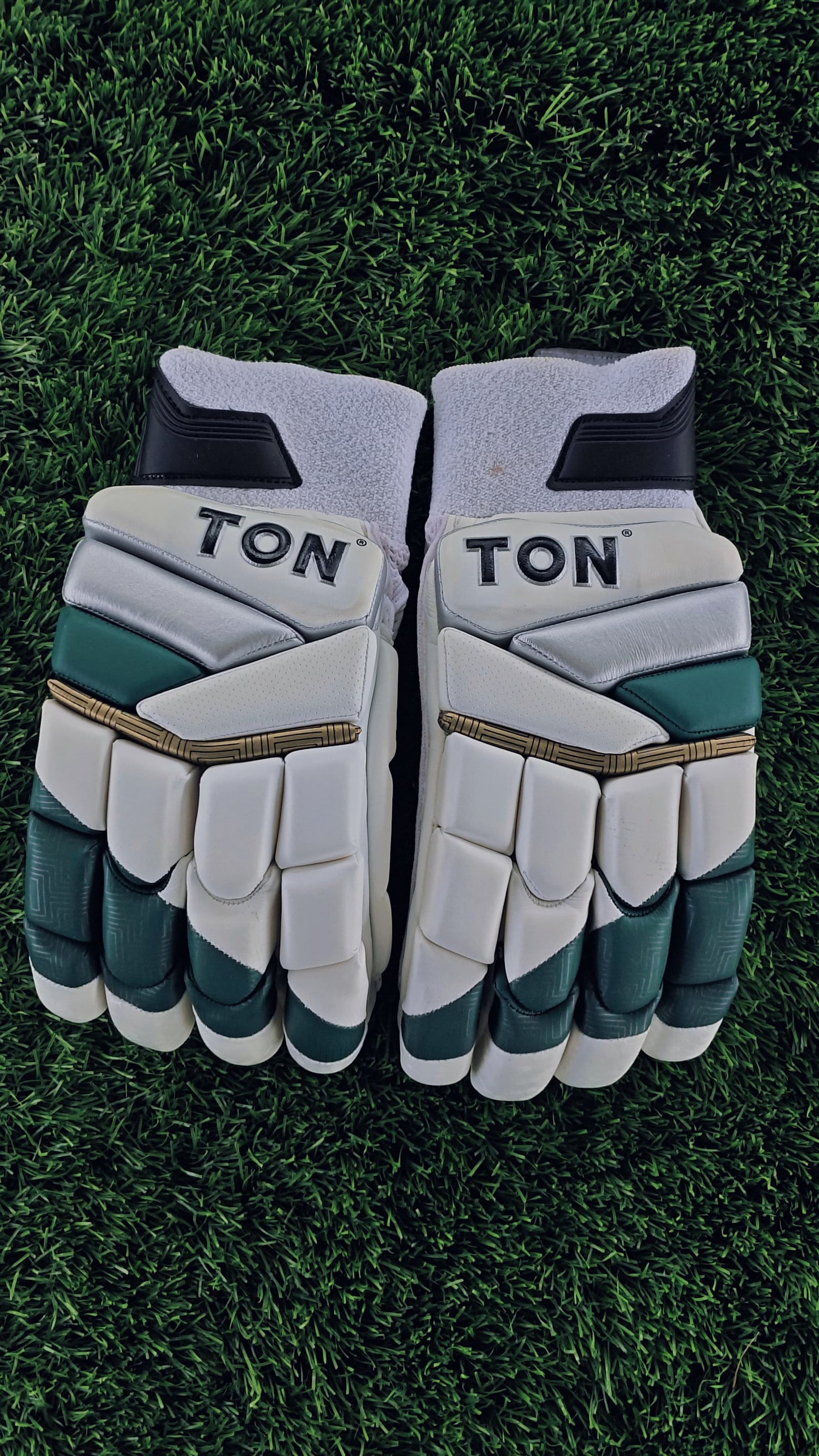 TON Batting Gloves PRO 2.0 (RH)