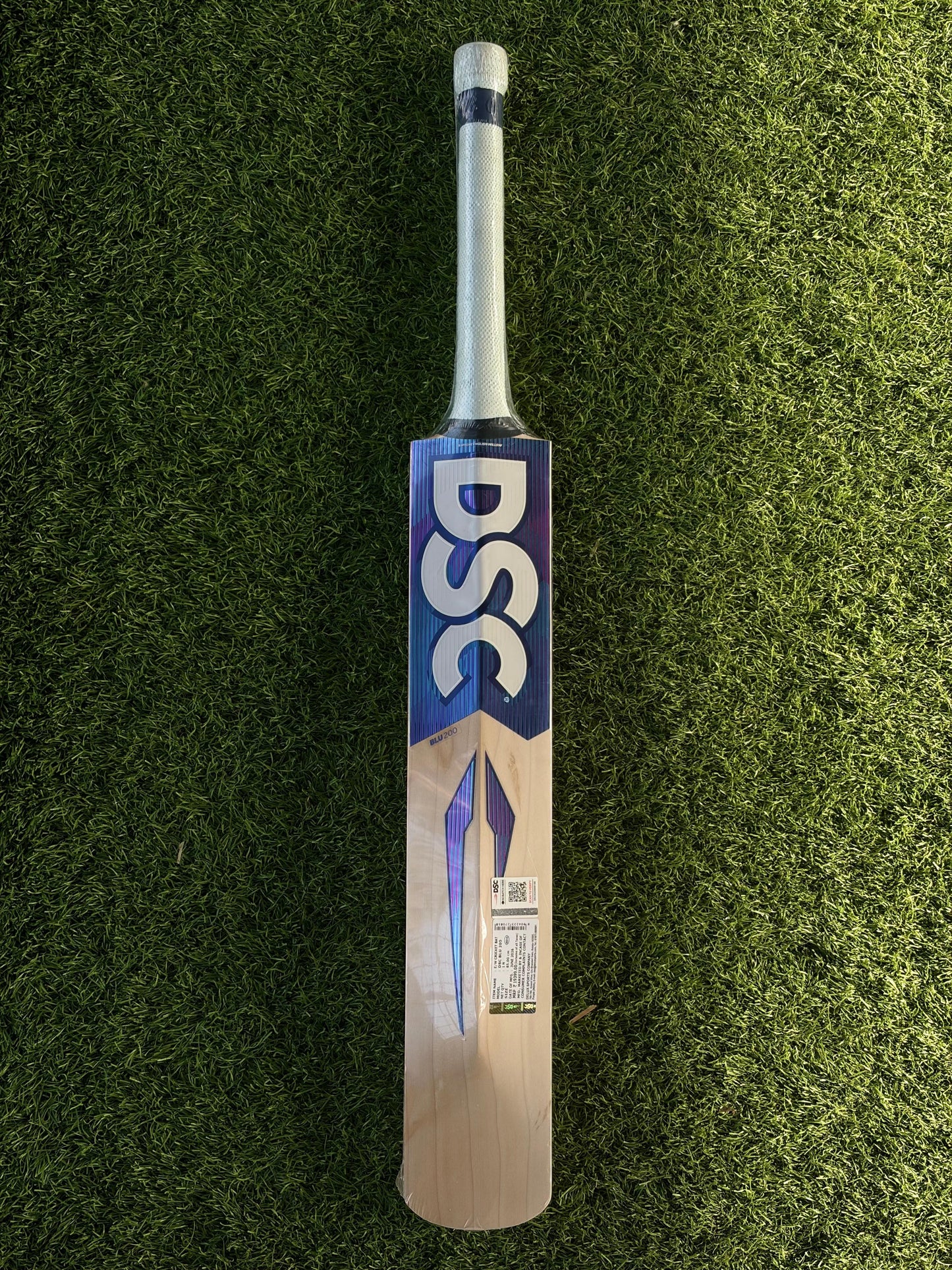 CRICKET BAT - DSC BLU 200