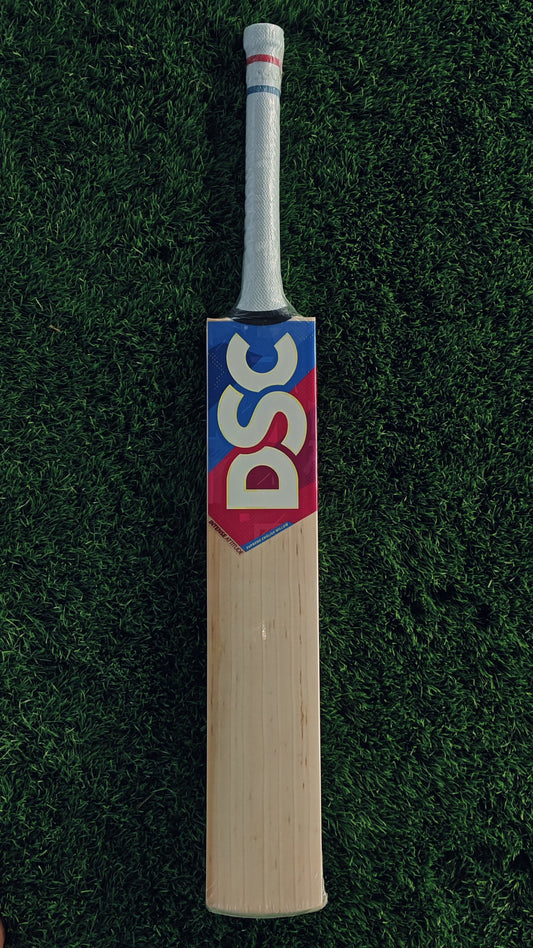 DSC Cricket Bat INTENSE ATTITUDE