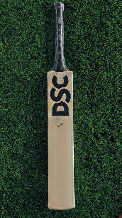 DSC Cricket Bat XLITE 4.0