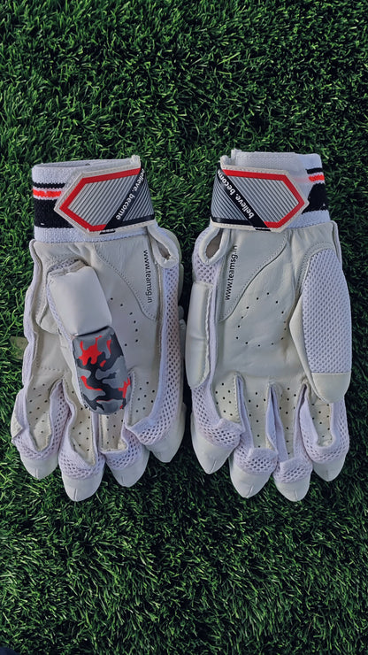 SG Batting Gloves PROSOFT (RH)