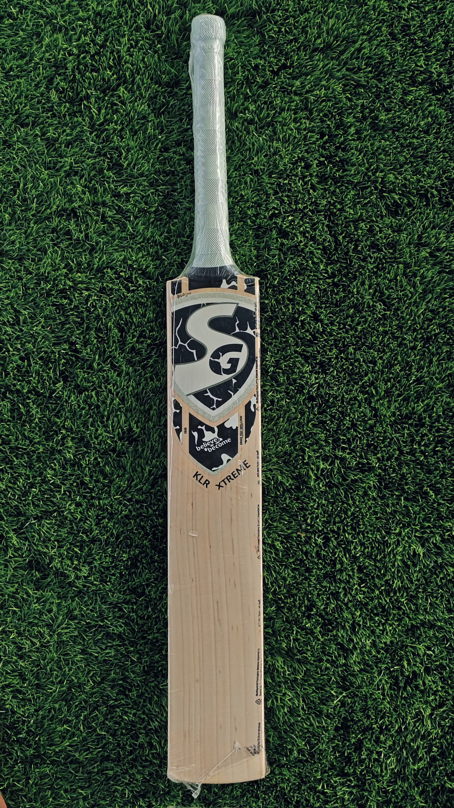 SG Cricket Bat KLR XTREME