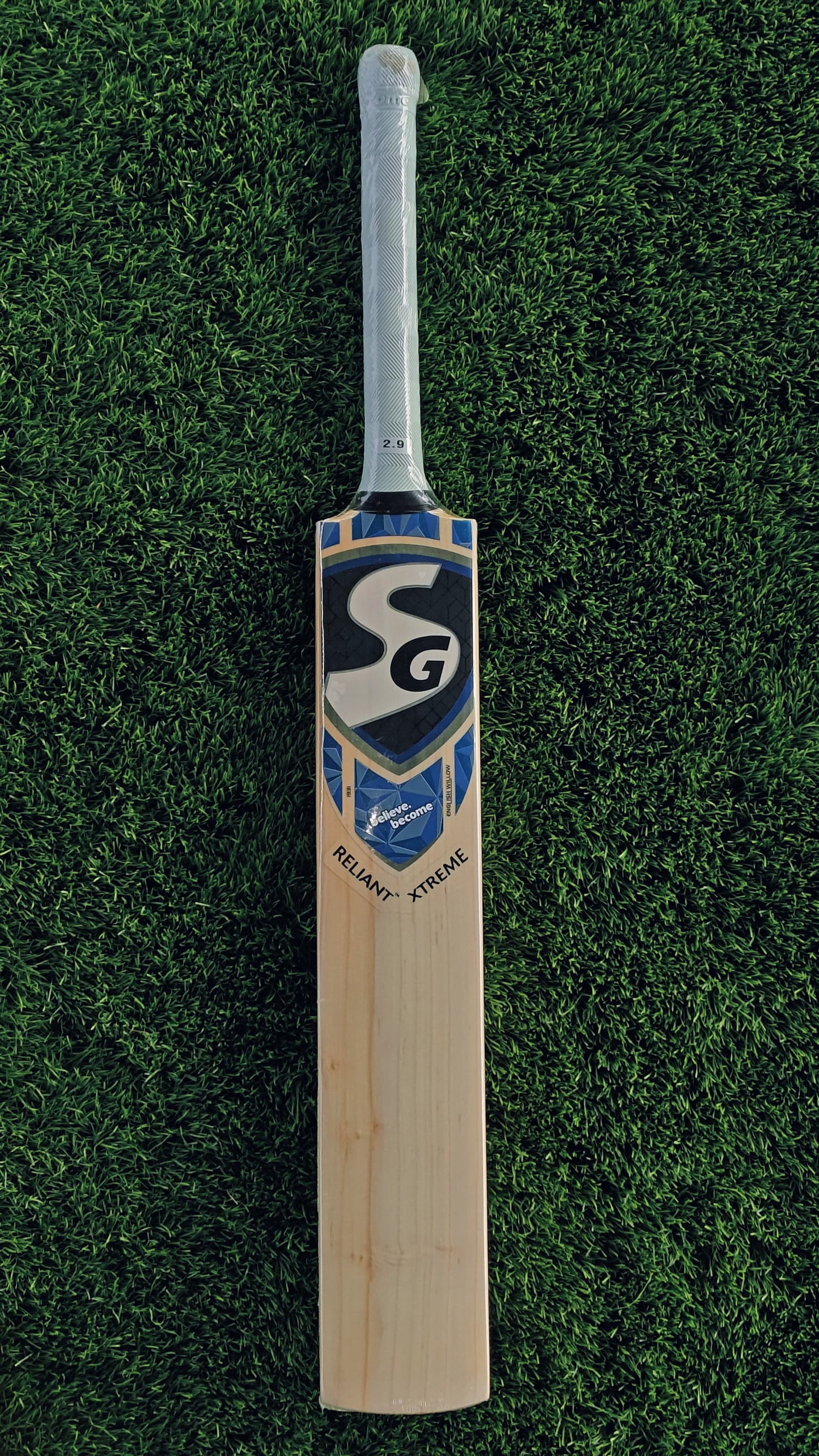 SG Cricket Bat RELIANT XTREME