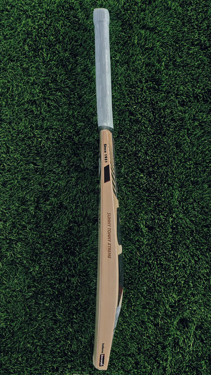 SG Cricket Bat SUNNY TONNY XTREME