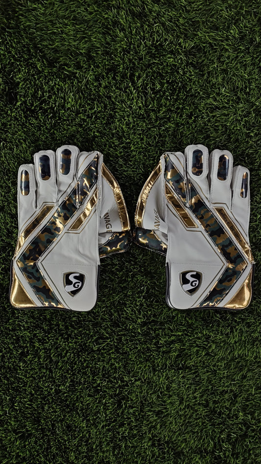 SG Wicket Keeping Gloves SAVAGE