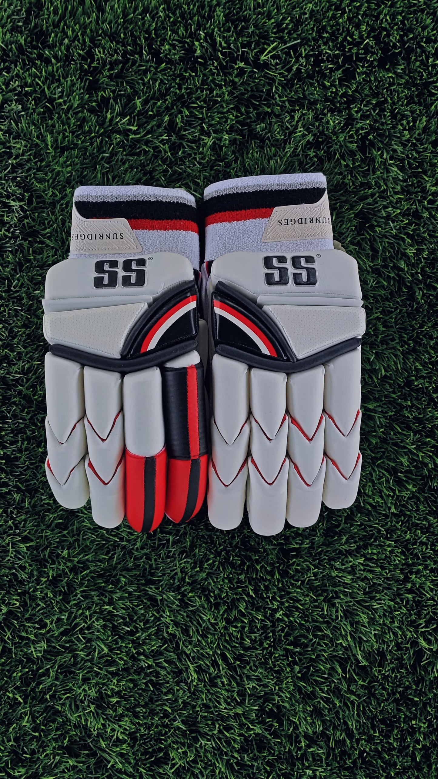 SS Batting Gloves ELITE (RH)