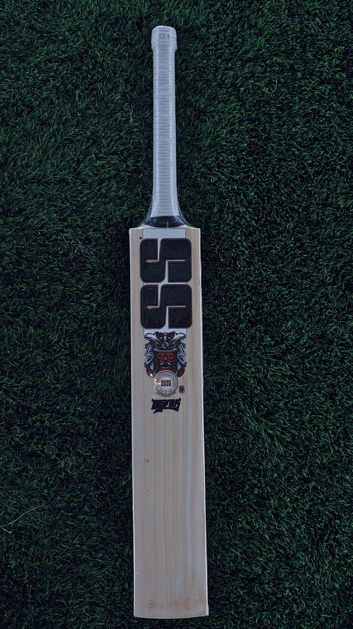 SS Cricket Bat DEVILS