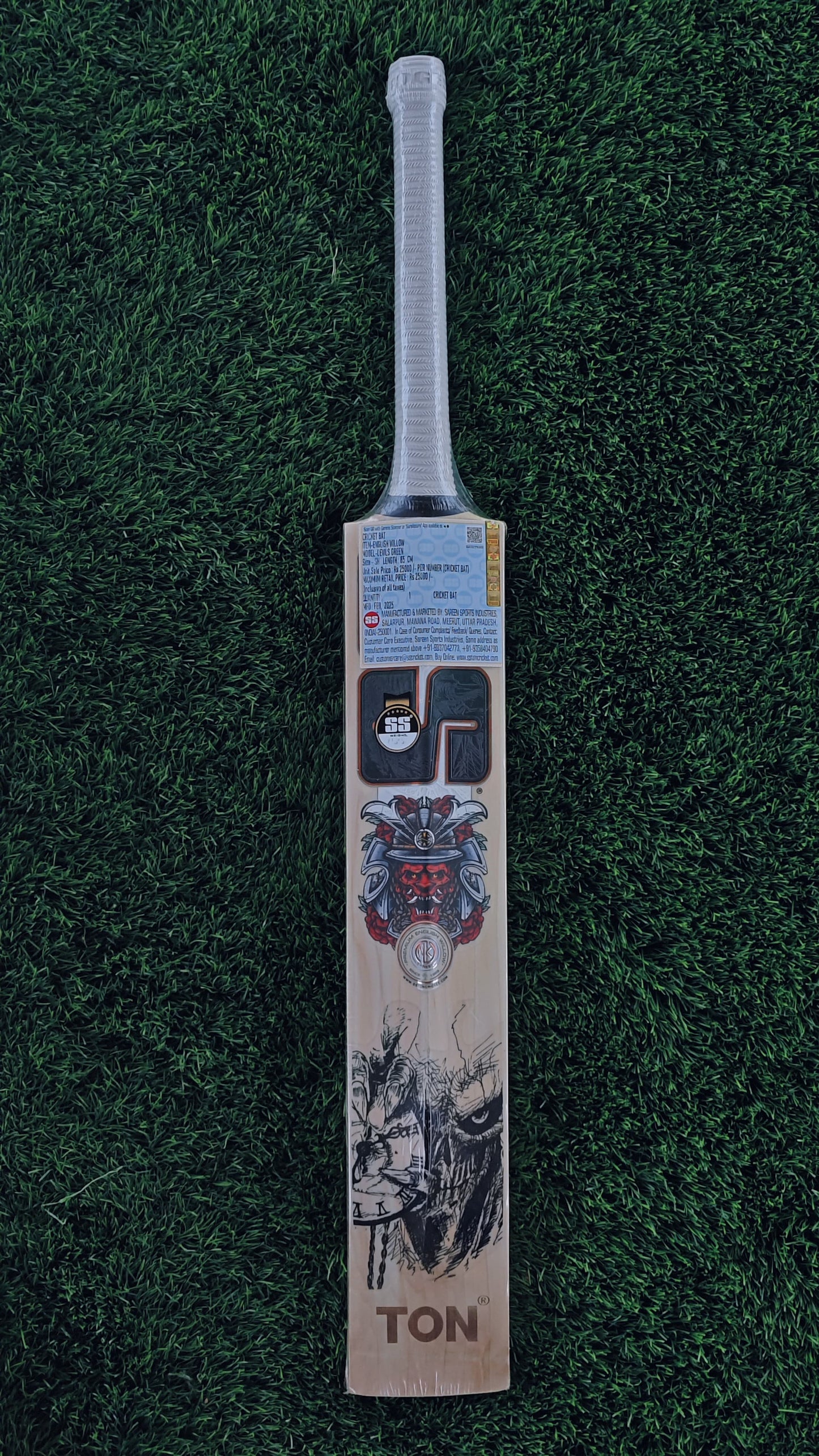 SS Cricket Bat DEVILS