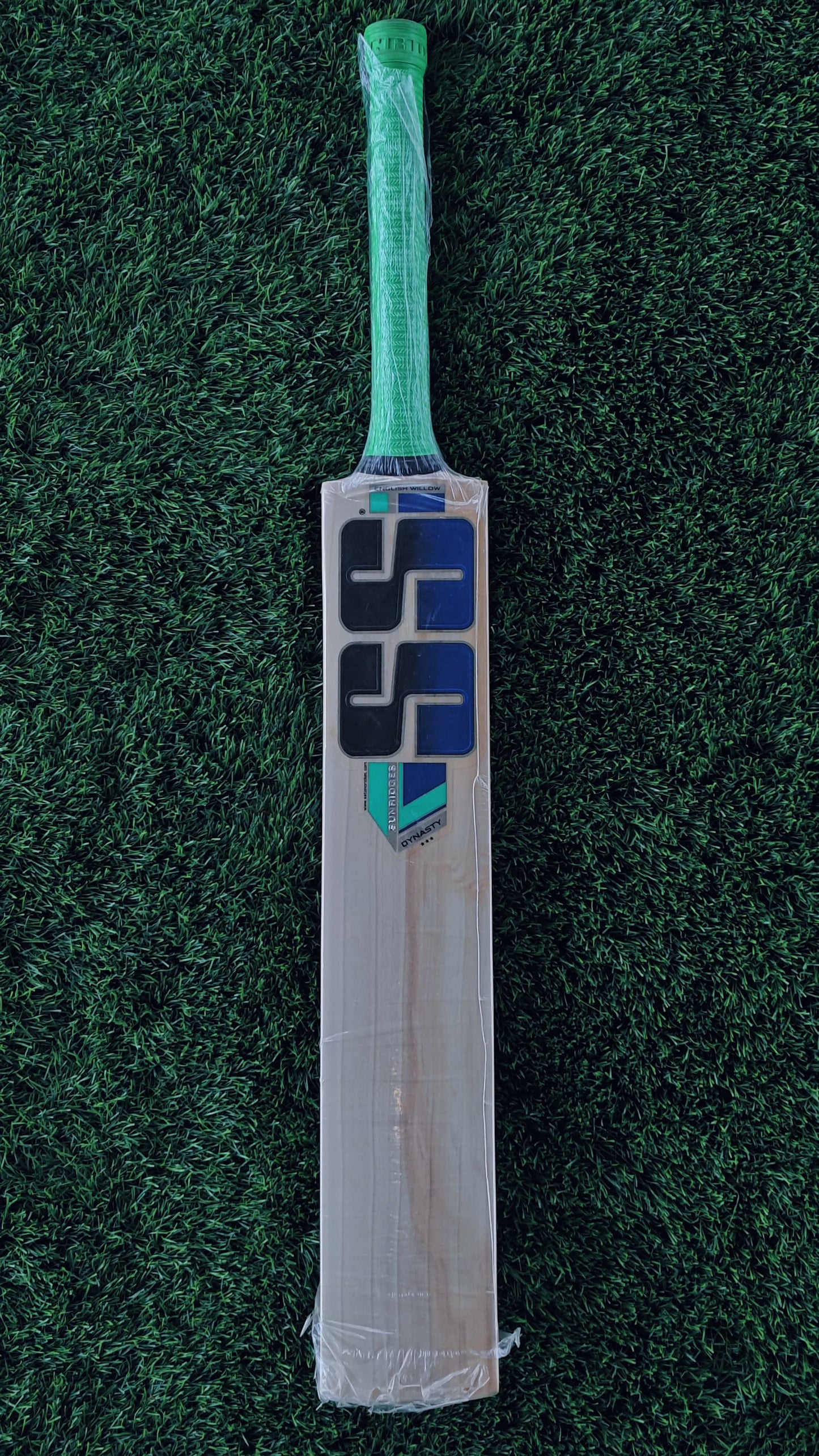 SS Cricket Bat DYNASTY