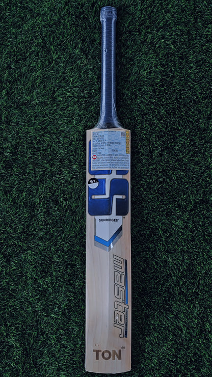 SS Cricket Bat MASTER 7000