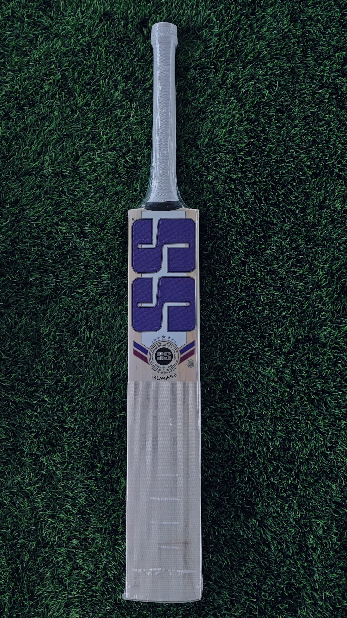 SS Cricket Bat VALARIE 5.0