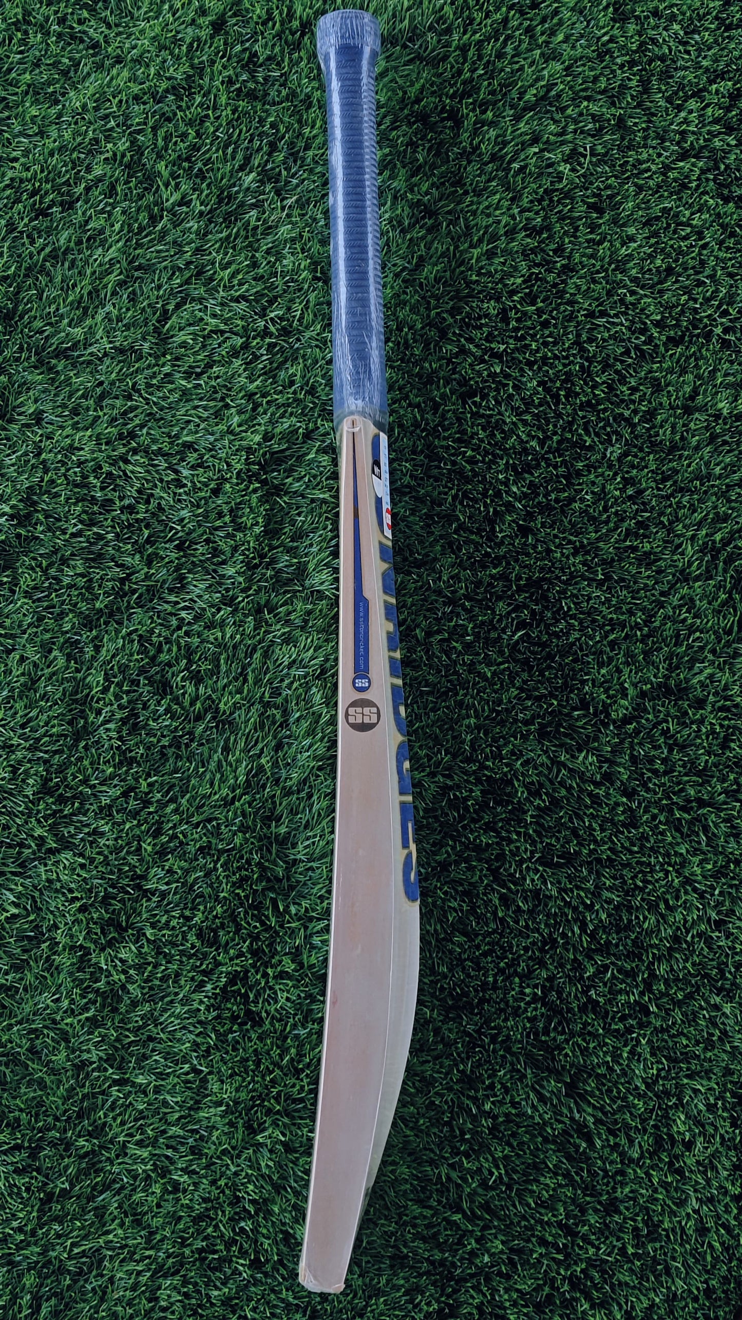 SS TON Cricket Bat RETRO CLASSIC MAX POWER