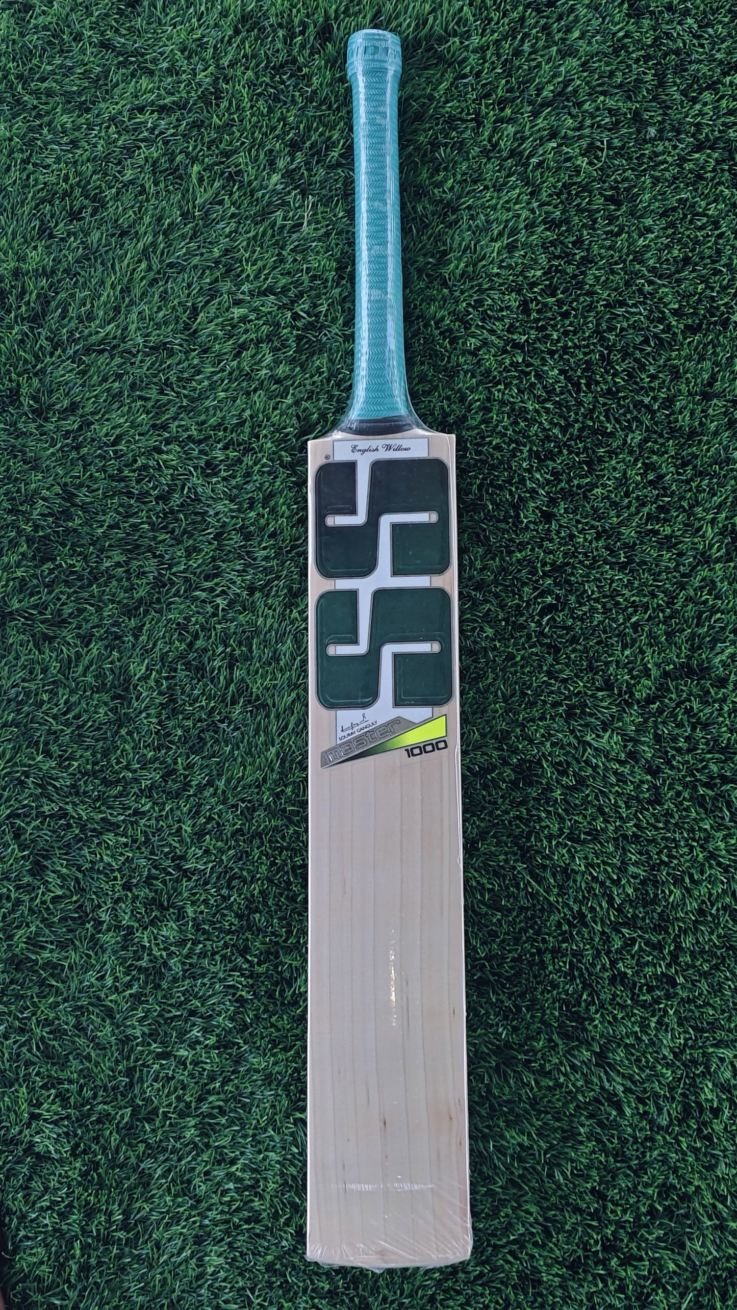 SS Cricket Bat MASTER 1000