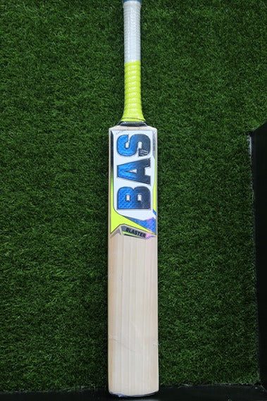 BAS BLASTER GRADE 2 ENGLISH WILLOW BAT WITH 6-8 GRAINS , WELL BALANCED